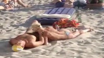 На пляже, Домашнее,