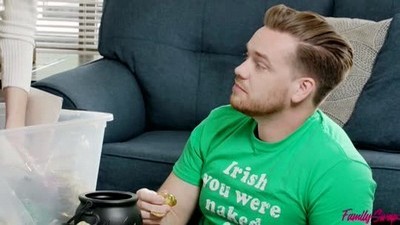 Кремпай, Молоденькие, Большие сиськи, Блондинки, Групповуха, Вечеринки, Angel Youngs, Katie Monroe, Angel Youngs Katie Monroe,