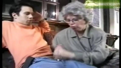 С бабушкой, С внуком,