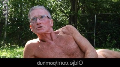 Зрелые, Внучка с дедом, Худые, Брюнетки, На улице, Минет, Кунилингус, В HD качестве,