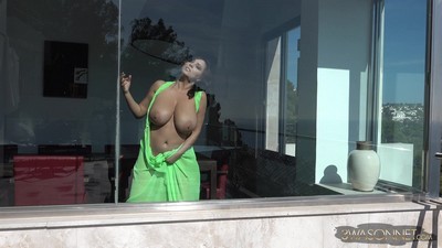 Зрелые, Мамаши, Красивое, Эротика, Большая Грудь, Брюнетки,