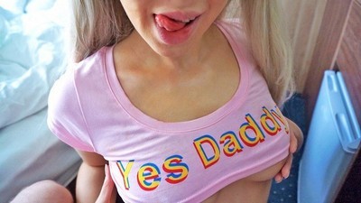 Блондинки, Мастурбирует, Минет, Молодые, Худые,