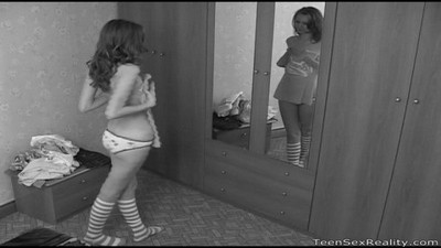 Скрытая камера, Трусики, Худые, Молодые, Студенты, Эротика, Домашняя эротика, Русская эротика, Скрытая камера в раздевалке,