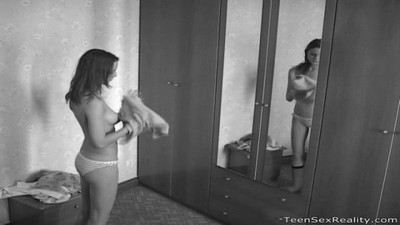 Скрытая камера, Трусики, Худые, Домашнее, Молодые, Русское, Эротика, Домашняя эротика, Русская эротика, Скрытая камера в раздевалке,