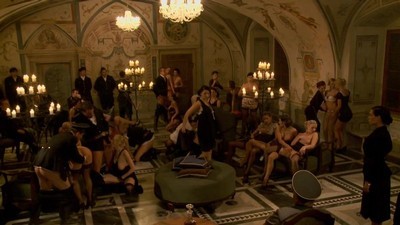 В одежде, Красивые попки, Ретро, В чулках, Групповое, Молодые, Оргии, Лесбиянки, Оральный, На людях, Женский оргазм, Кунилингус,