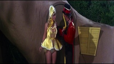 В одежде, Косплей, Ретро,