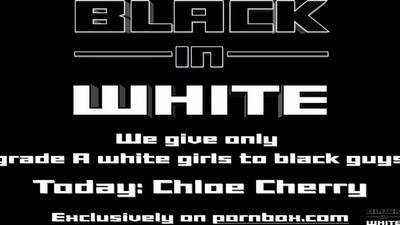 Блондинки, Большой член, Маленькие сиськи, Негры, Худые, Анальный, Волосатые, Втроем, Двойное проникновение, МЖМ,